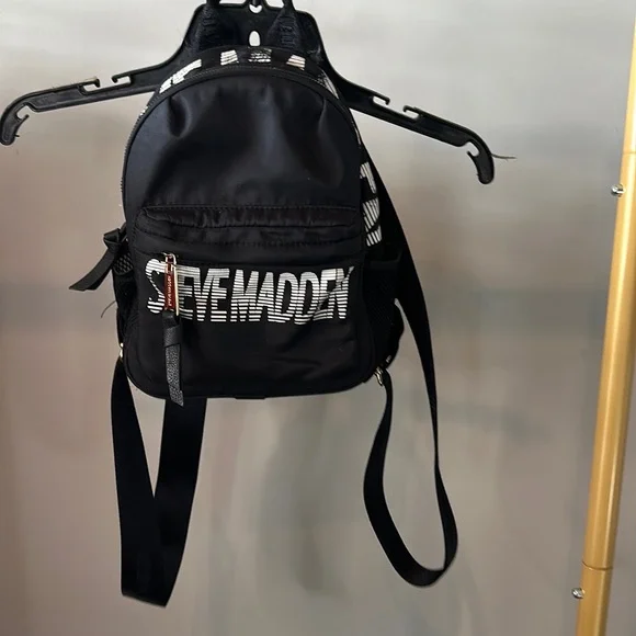 Steve Madden | Bags | Steve Madden Backpack Purse | Poshmark display picture 1
